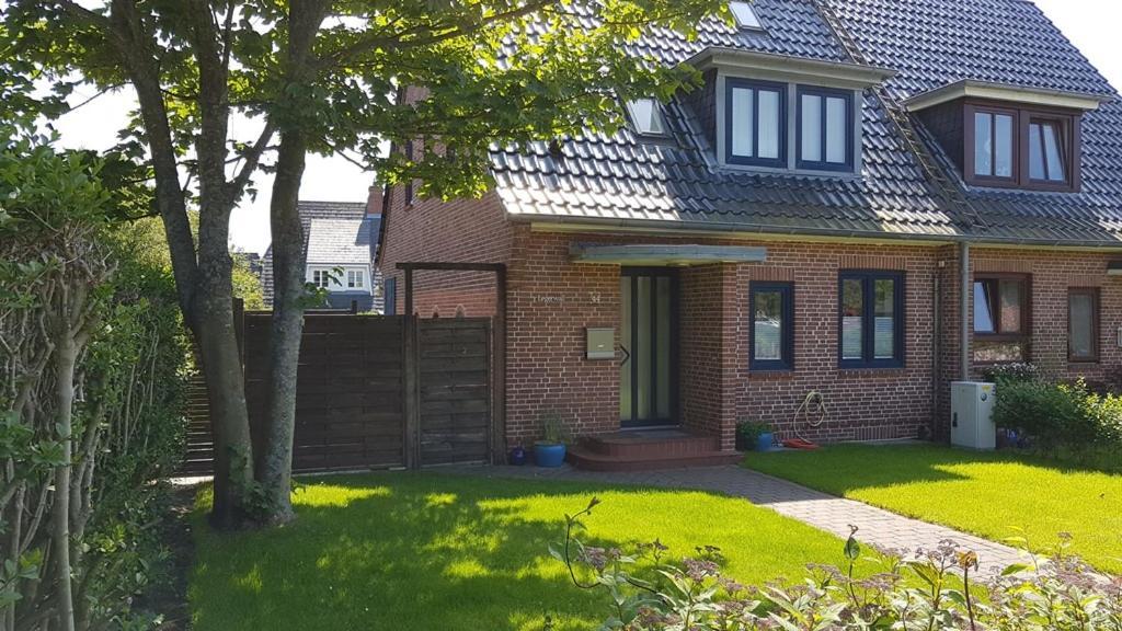 Geschmackvoll Eingerichtete Ferienwohnung Fuer 2 Personen, Verspricht Entspannung Pur. Вестерланд Экстерьер фото